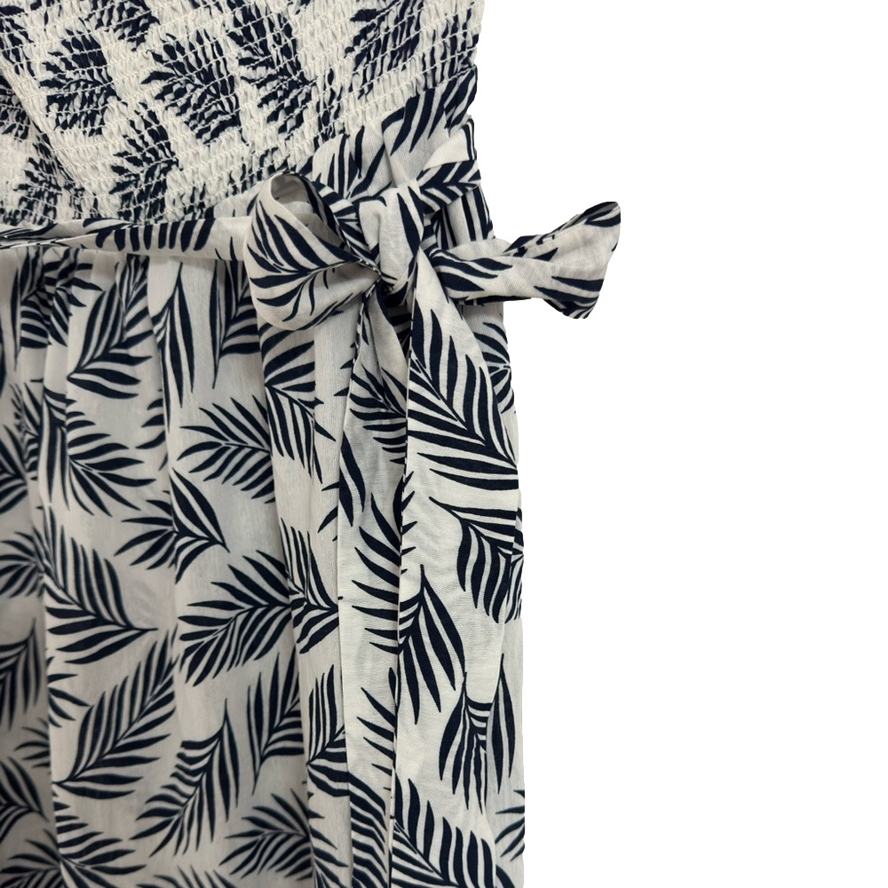 NWT ee:some Beachside Living Navy & White Smocked Sleeveless Maxi Dress Size L - Picture 3 of 8